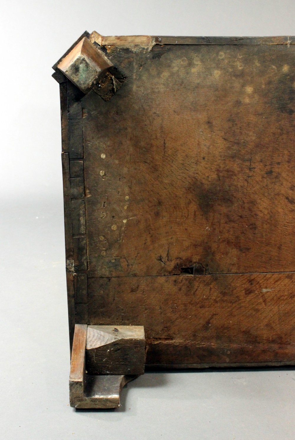 18th Century Dutch Walnut Commode View VIII