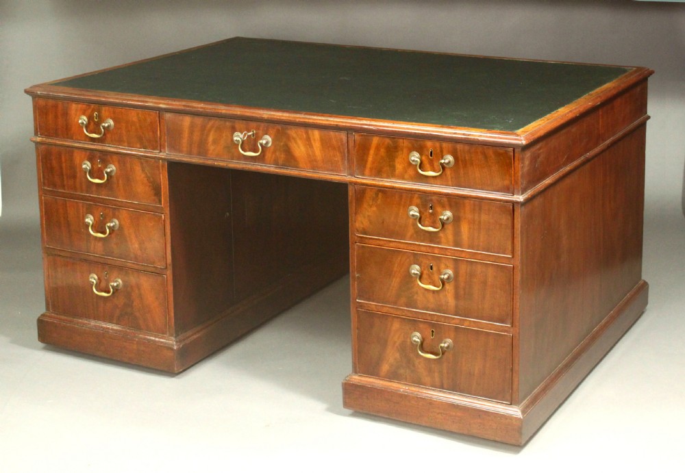 Georgian Partners Desk