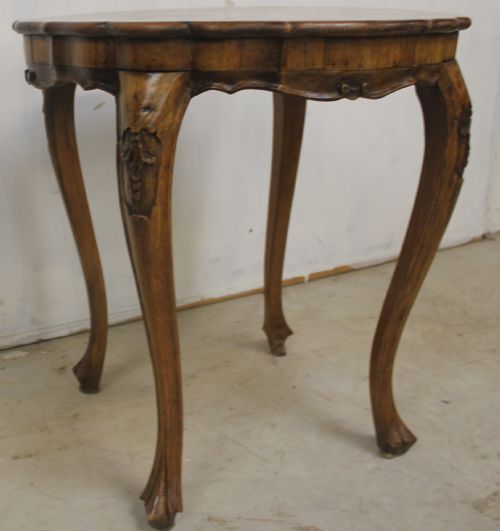 ITALIAN WALNUT OCCASIONAL TABLE - ADDITIONAL PHOTO 2