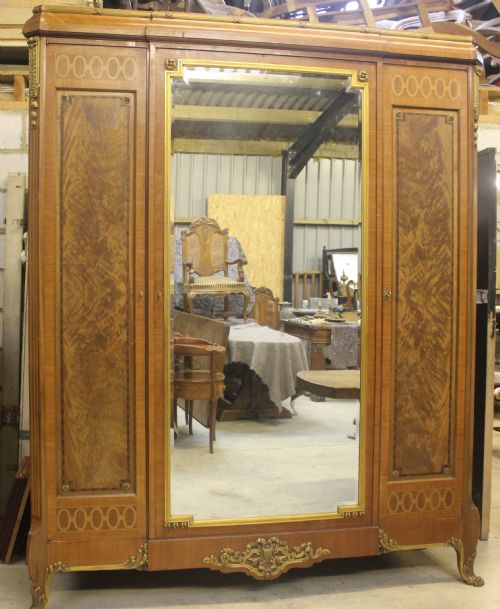 wardrobe - CATEGORY: ANTIQUE WARDROBES - DATED 1900