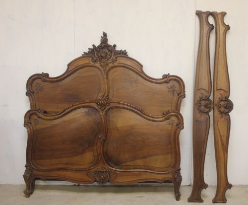 fine quality king size solid walnut bed - CATEGORY: ANTIQUE BEDS - DATED 1890
