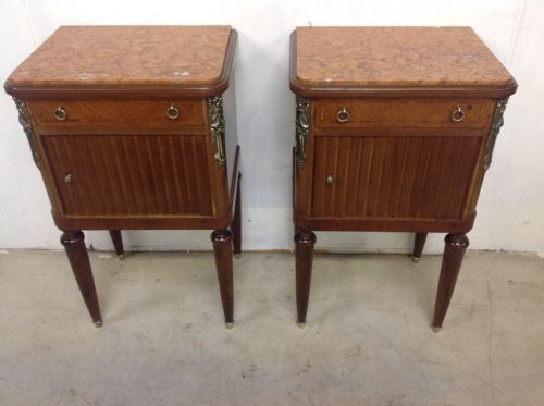 pair of bedside tables - CATEGORY: ANTIQUE CABINETS - DATED 1900