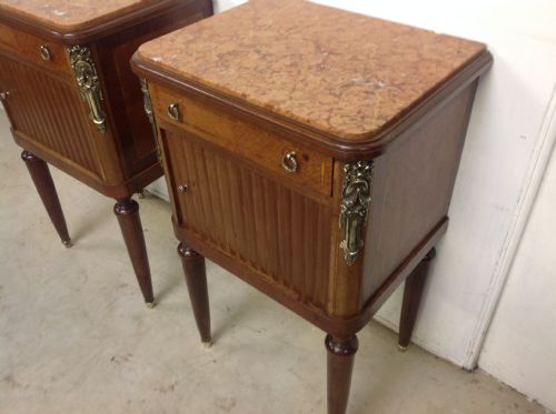 PAIR OF BEDSIDE TABLES - ADDITIONAL PHOTO 1