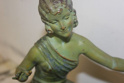 ART DECO SCULPTURE - ADDITIONAL PHOTO 2