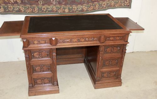 OAK DESK - ADDITIONAL PHOTO 2