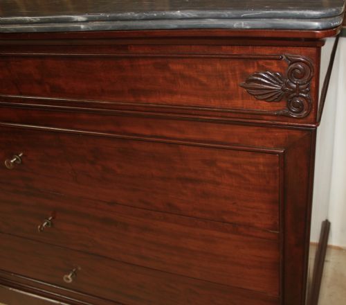 STUNNING COMMODE - ADDITIONAL PHOTO 1