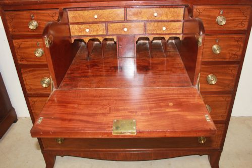 CHEST OF DRAWERS WITH A SECRATAIRE - ADDITIONAL PHOTO 4