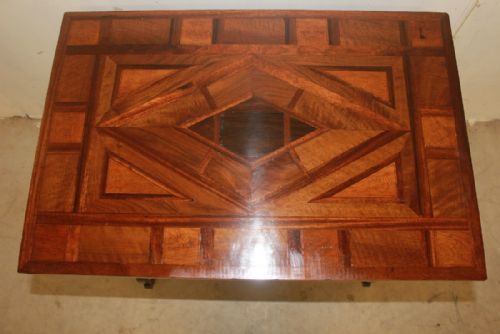 TABLE - ADDITIONAL PHOTO 1