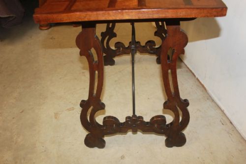 TABLE - ADDITIONAL PHOTO 6