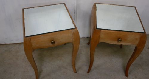 PAIR OF LAMP TABLES - ADDITIONAL PHOTO 3