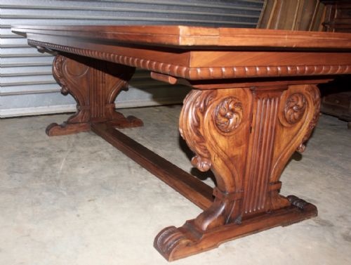 WALUT DINING TABLE - ADDITIONAL PHOTO 2