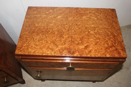 PAIR OF NIGHTSTANDS OR LAMP TABLES - ADDITIONAL PHOTO 3