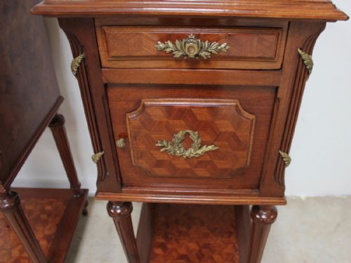 PAIR OF NIGHT STANDS - ADDITIONAL PHOTO 1
