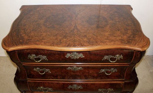 DUTCH WALNUT CHEST OF DRAWERS - ADDITIONAL PHOTO 1