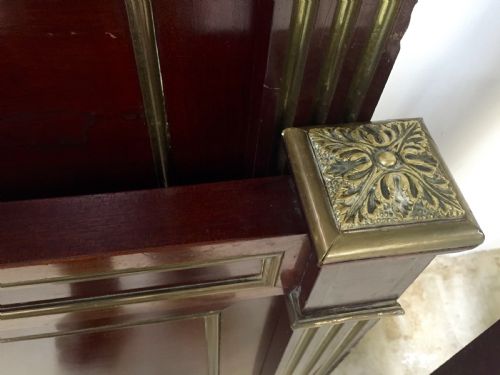 KING SIZE MAHOGANY AND BRASS BED - ADDITIONAL PHOTO 6