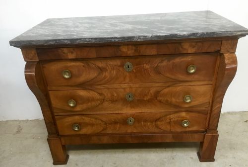 marble top commode - CATEGORY: ANTIQUE CHEST OF DRAWERS - DATED 19TH CENTURY