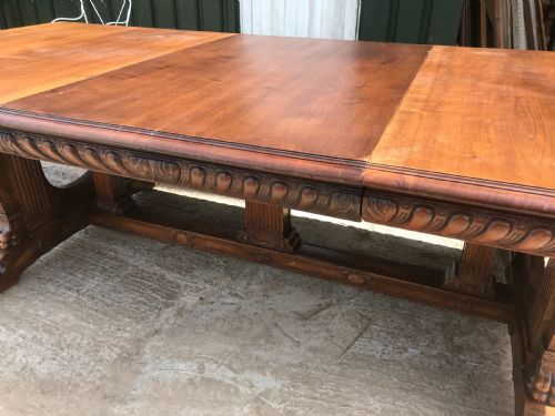 WALNUT DINING TABLE - ADDITIONAL PHOTO 2