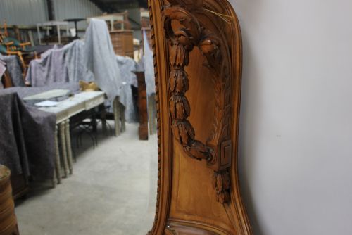 DRESSING TABLE - ADDITIONAL PHOTO 11