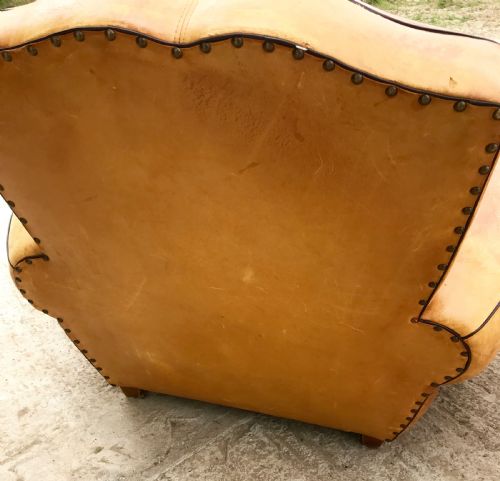 PAIR OF LEATHER MOUSTACHE CLUB ARMCHAIRS - ADDITIONAL PHOTO 4