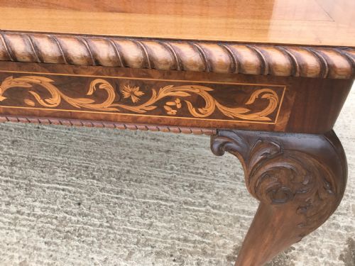 DINING TABLE - ADDITIONAL PHOTO 7