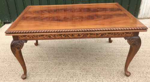 DINING TABLE - ADDITIONAL PHOTO 8
