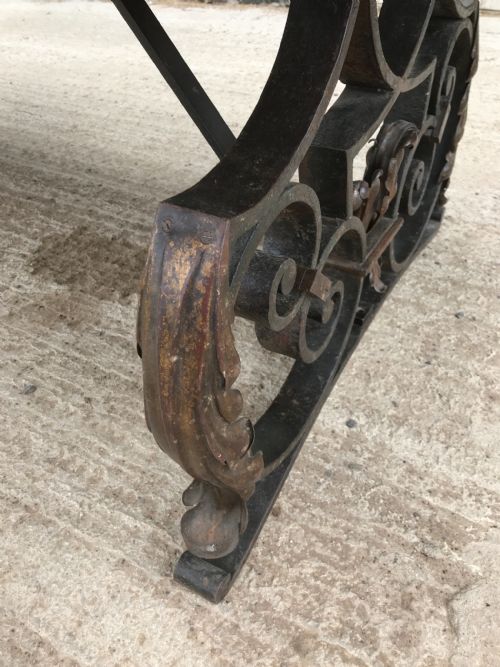 19 TH CENT MARBLE AND IRON TABLE - ADDITIONAL PHOTO 3