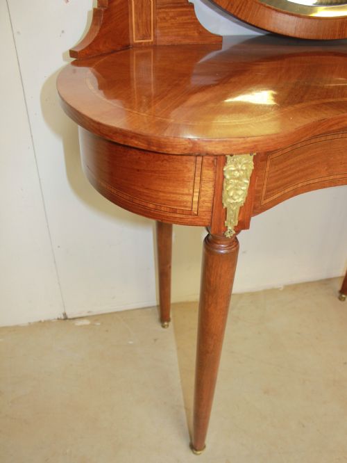 FRENCH DRESSING TABLE - ADDITIONAL PHOTO 6