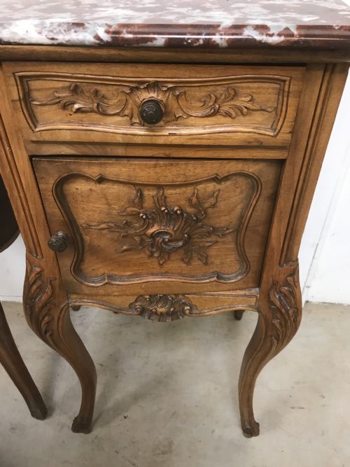 PAIR OF FRENCH WALNUT NIGHTSTANDS - ADDITIONAL PHOTO 2