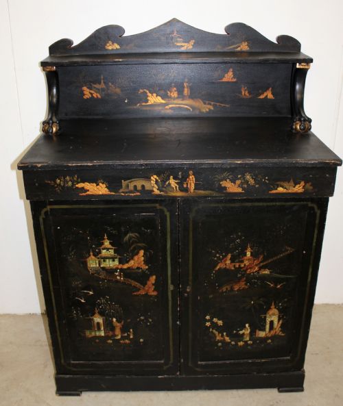 regency chinoiserie chiffonier - CATEGORY: ANTIQUE SIDEBOARDS - DATED REGENCY