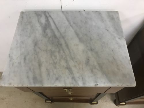 A PAIR OF ITALIAN NIGHT STANDS - ADDITIONAL PHOTO 4