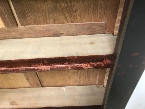 A PAIR OF OPEN BOOKCASES - ADDITIONAL PHOTO 6