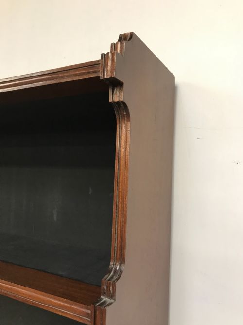 MAHOGANY BOOKCASE - ADDITIONAL PHOTO 2