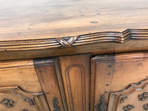 FRENCH WALNUT BUFFET SIDEBOARD - ADDITIONAL PHOTO 9