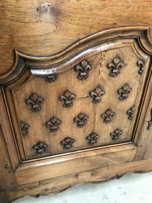 FRENCH WALNUT BUFFET SIDEBOARD - ADDITIONAL PHOTO 10