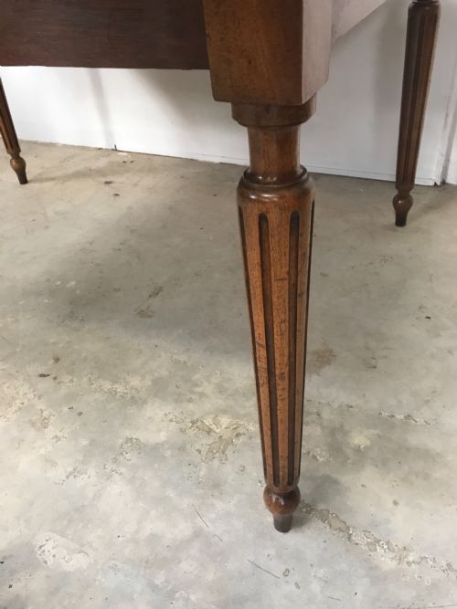 DINNING TABLE - ADDITIONAL PHOTO 6