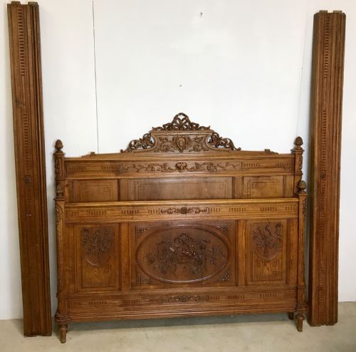 fine carved oak french bed king size - CATEGORY: ANTIQUE BEDS - DATED 1900