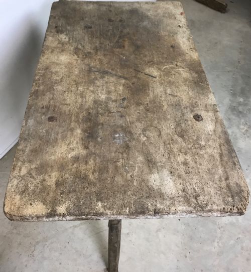 PRIMITIVE TABLE - ADDITIONAL PHOTO 1