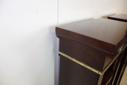 PAIR OF BOOKCASES - ADDITIONAL PHOTO 8