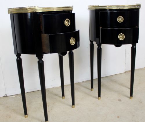 EBONISED PAIR OF NIGHTSTANDS - ADDITIONAL PHOTO 3