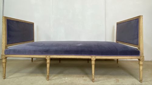 DAY BED WINDOW SEAT - ADDITIONAL PHOTO 2