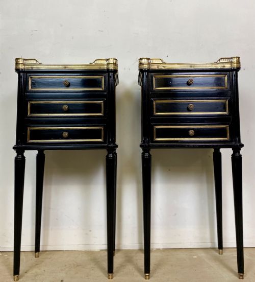 pair of french empire ebonised nightstands - CATEGORY: ANTIQUE CABINETS - DATED 1920