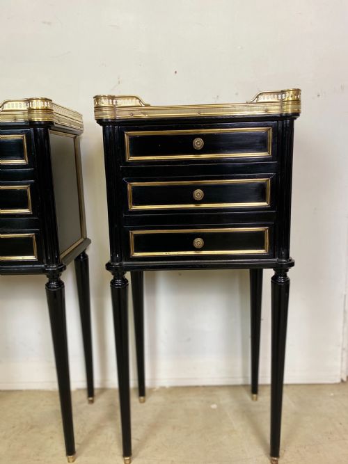 PAIR OF FRENCH EMPIRE EBONISED NIGHTSTANDS - ADDITIONAL PHOTO 1