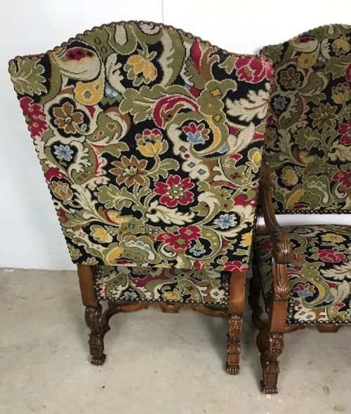 LARGE PAIR OF FRENCH WALNUT ARMCHAIRS - ADDITIONAL PHOTO 5