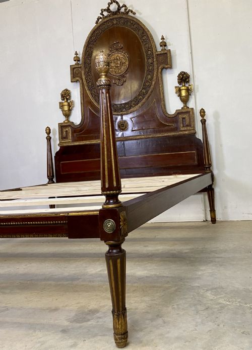 KING SIZED MAHOGANY AND GILDED BED - ADDITIONAL PHOTO 4