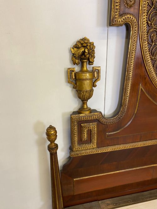 KING SIZED MAHOGANY AND GILDED BED - ADDITIONAL PHOTO 6