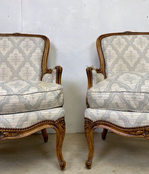 PAIR OF FRENCH ARMCHAIRS - ADDITIONAL PHOTO 4