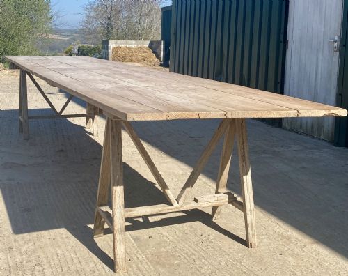 very large french vendange table - CATEGORY: ANTIQUE TABLES - DATED 1920
