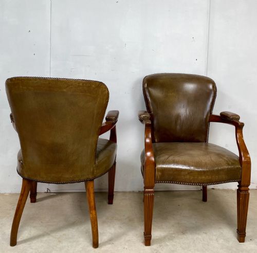 PAIR OF WALNUT AND LEATHER DESK CHAIRS - ADDITIONAL PHOTO 6