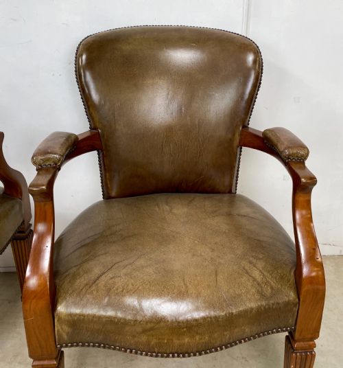 PAIR OF WALNUT AND LEATHER DESK CHAIRS - ADDITIONAL PHOTO 7
