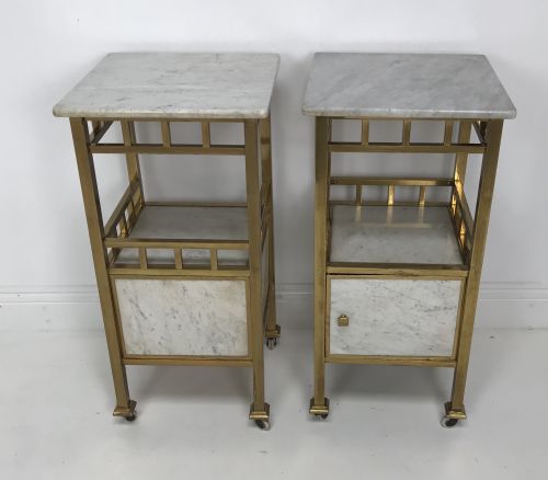 A PAIR OF BRASS AND MARBLE NIGHTSTANDS - ADDITIONAL PHOTO 1